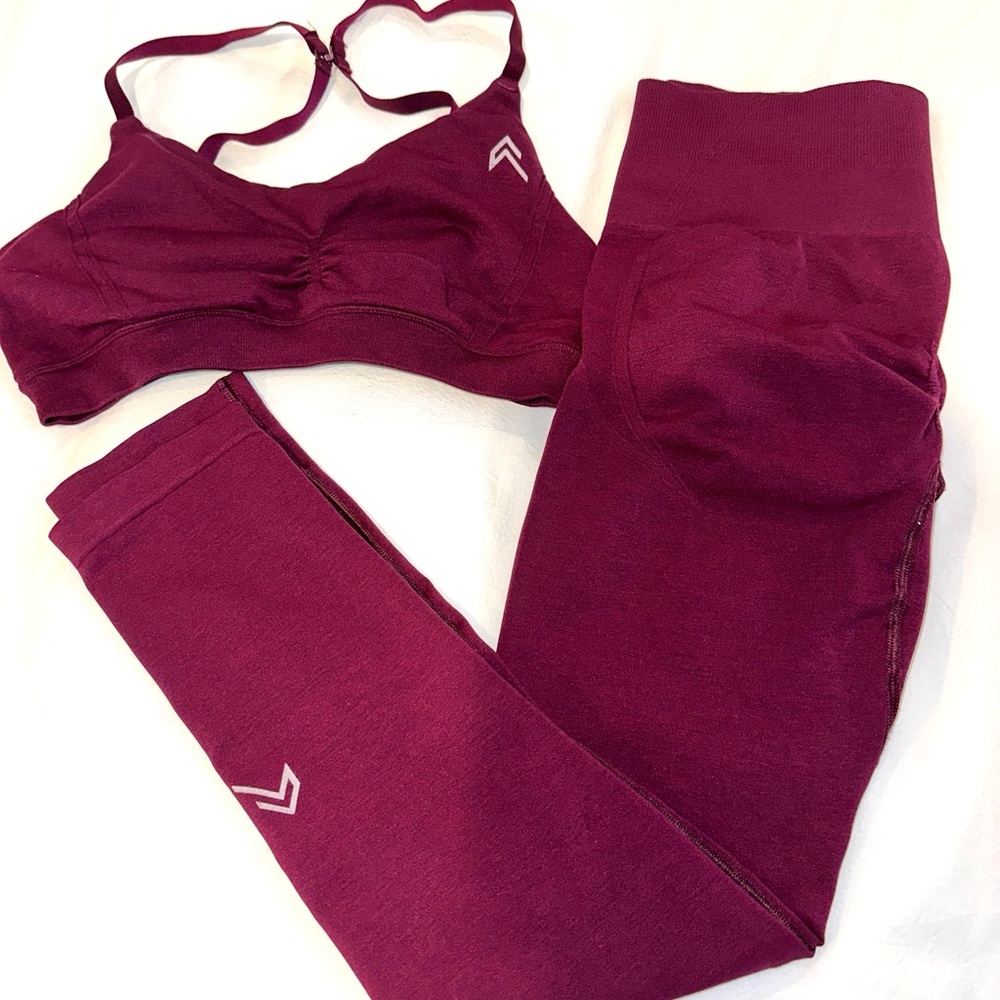 Oner Active Effortless Leggings and sports bra